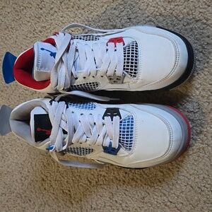 Size 5.5Y Boys Nike Jordan
